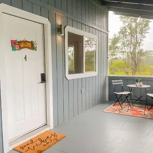 Hibiscus Hale, Full Kitchen, King Bed, Parking , Keaau United States